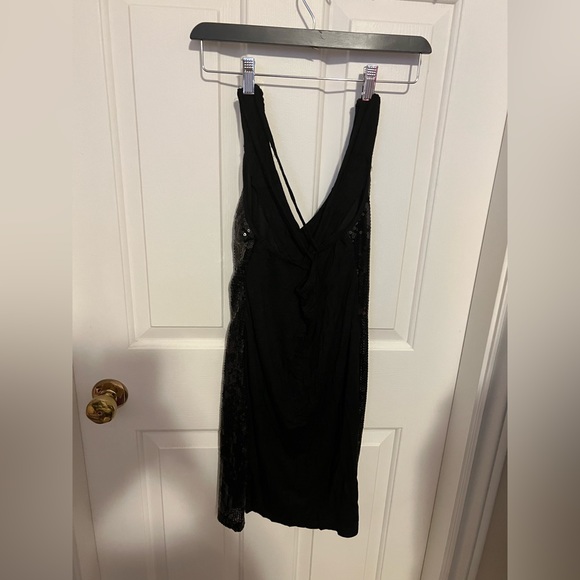Sequin black dress. - Picture 2 of 4